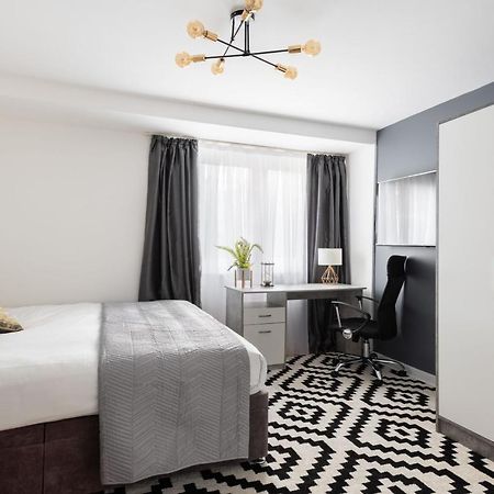 Spacious And Modern 4 Bed Apartment Next To Borough Station Londres Exterior foto